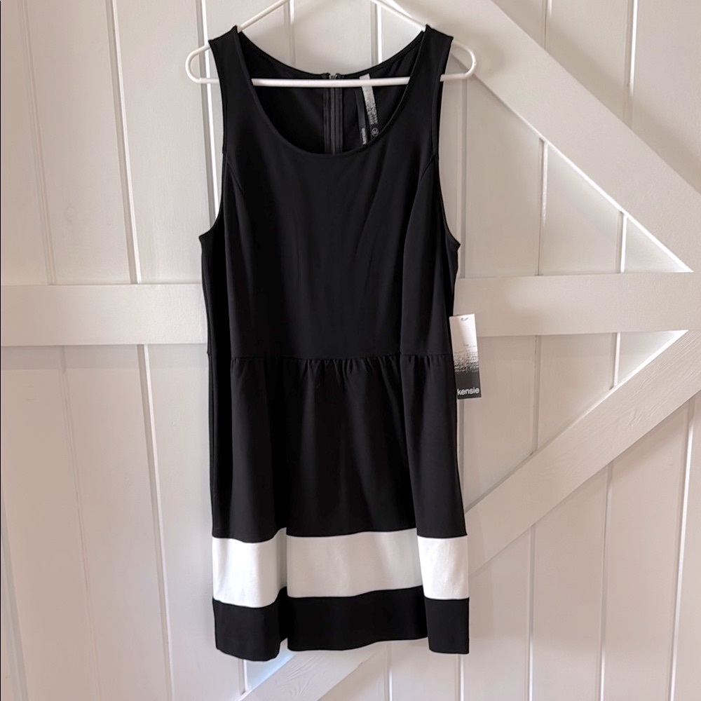 Kensie Two-Tone Black and White Mini Dress
